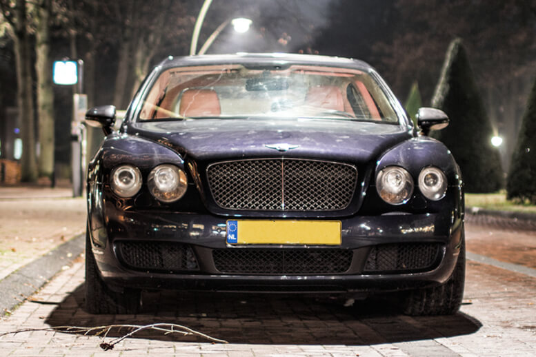 Bentley Flying Spur - long-term rental at Baron Cars - front
