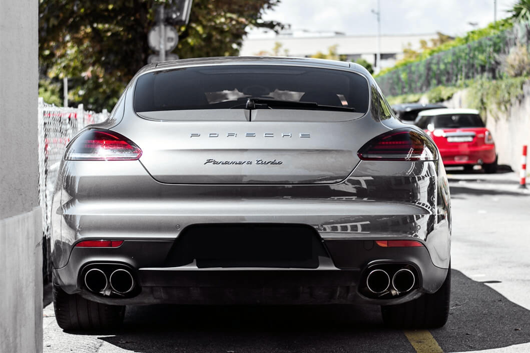 Porsche Panamera Turbo back